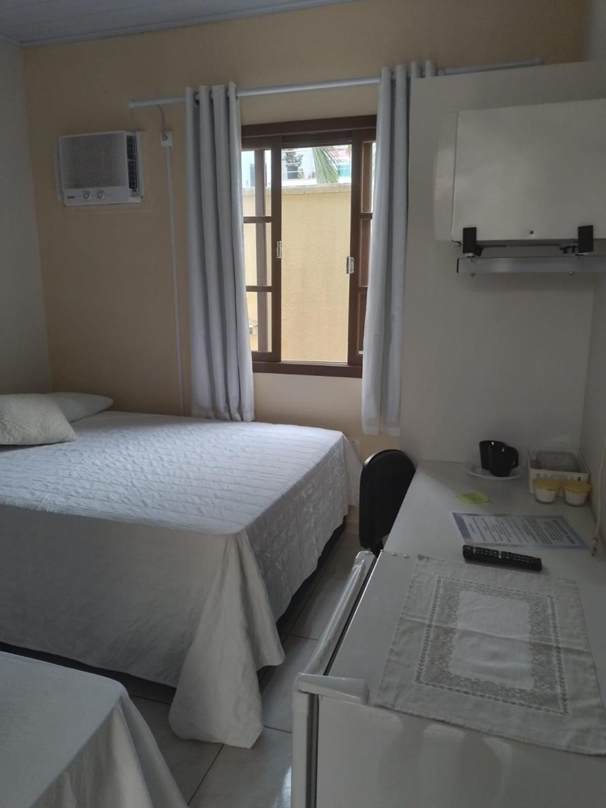 Recanto Sete Mares Hospedagem Familiar Balneario Camboriu Exterior foto